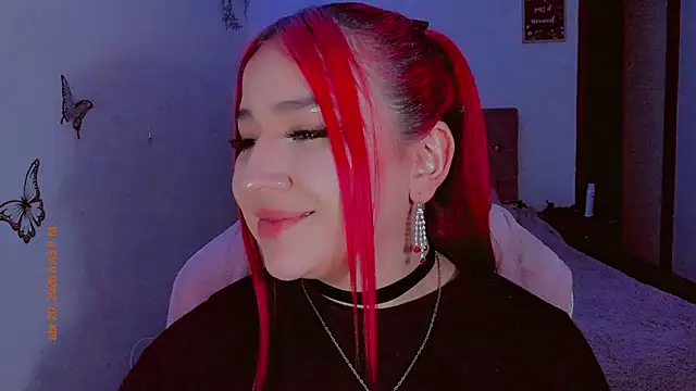 madisonx17 online show from April 21, 2026, 1:42 am