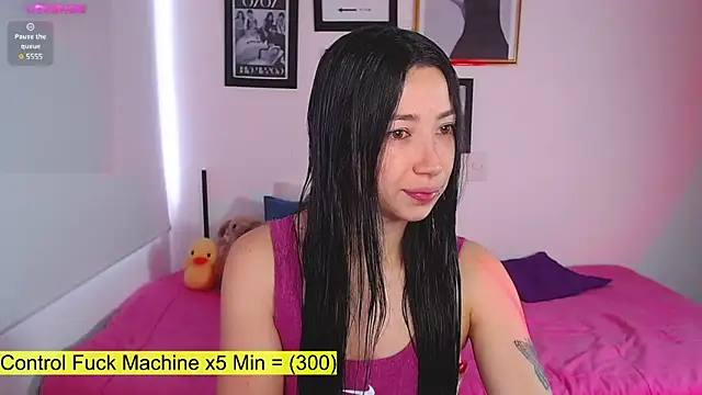 Snapshot of lilyy_evanss chatting on March 6, 2025, 7:32 pm lilyy evanss online show from March 6, 2025, 7:32 pm