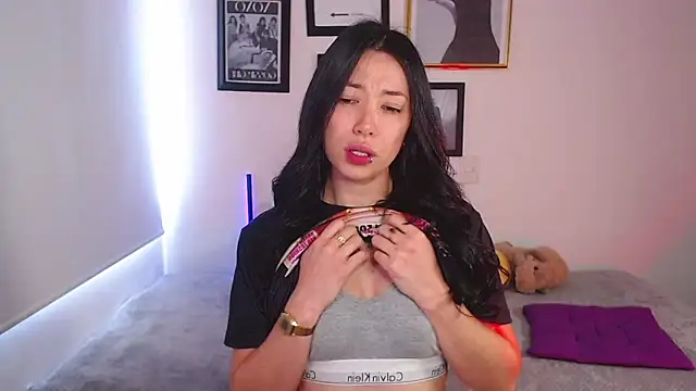 Snapshot of lilyy_evanss chatting on March 22, 2025, 7:09 pm lilyy evanss online show from March 22, 2025, 7:09 pm