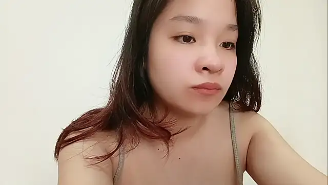 Milajinxi online show from April 21, 2026, 12:45 am