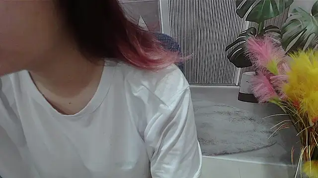 Snapshot of Milajinxi chatting on October 1, 2025, 12:27 am Milajinxi online show from October 1, 2025, 12:27 am