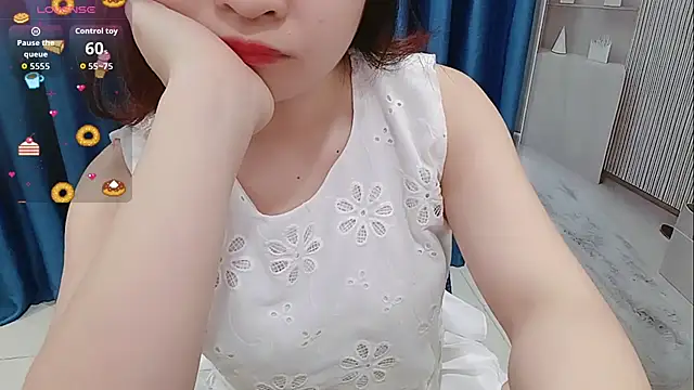 Snapshot of Milajinxi chatting on December 3, 2025, 12:55 am Milajinxi online show from December 3, 2025, 12:55 am