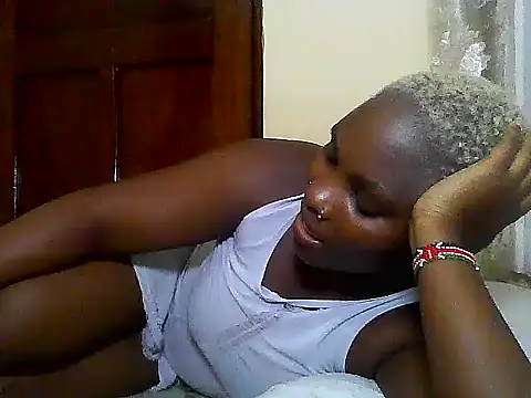 Snapshot of SexyKimberly23 chatting on April 17, 2026, 8:22 pm SexyKimberly23 online show from April 17, 2026, 8:22 pm