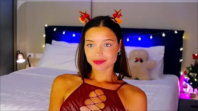 Snapshot of wow_Mia chatting on December 22, 2024, 5:22 am wow Mia online show from December 22, 2024, 5:22 am