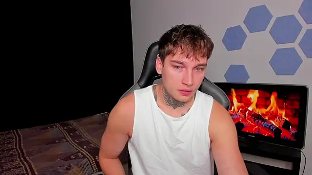 Chris Tyson online show from September 20, 2025, 1:54 am