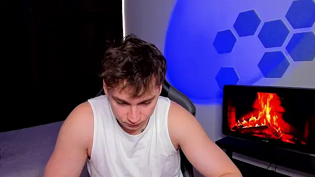 Snapshot of Chris_Tyson chatting on January 13, 2026, 8:29 am Chris Tyson online show from January 13, 2026, 8:29 am