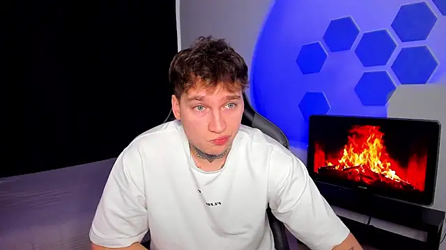 Snapshot of Chris_Tyson chatting on January 8, 2026, 7:47 am Chris Tyson online show from January 8, 2026, 7:47 am