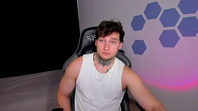 Snapshot of Chris_Tyson chatting on June 5, 2026, 6:52 am Chris Tyson online show from June 5, 2026, 6:52 am