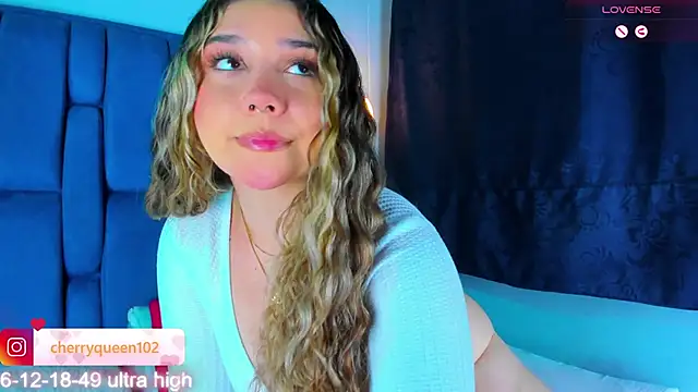 Cherryyquen online show from September 14, 2025, 8:20 pm