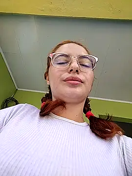 Snapshot of Kate_lorens9 chatting on September 14, 2025, 6:19 pm Kate lorens9 online show from September 14, 2025, 6:19 pm