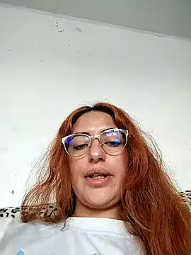 Snapshot of Kate_lorens9 chatting on September 29, 2025, 2:44 pm Kate lorens9 online show from September 29, 2025, 2:44 pm