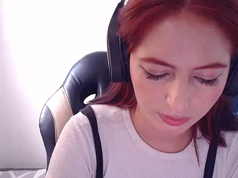 Snapshot of Kate_lorens9 chatting on March 21, 2025, 5:56 pm Kate lorens9 online show from March 21, 2025, 5:56 pm