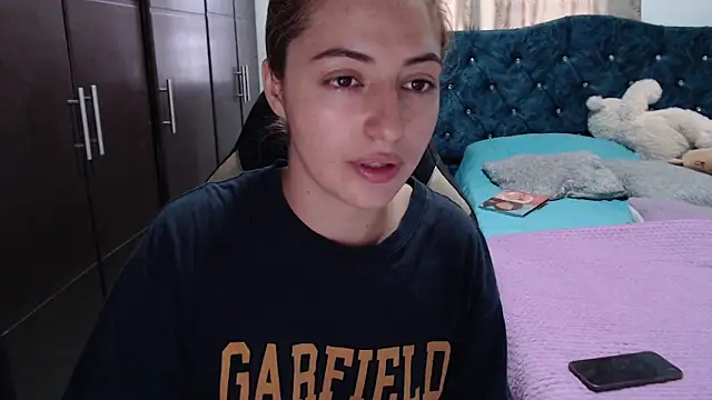 Snapshot of Kate_lorens9 chatting on December 19, 2025, 11:34 am Kate lorens9 online show from December 19, 2025, 11:34 am