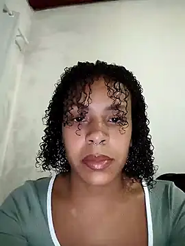 Snapshot of Julia_Pretinha chatting on April 11, 2026, 2:30 am Julia Pretinha online show from April 11, 2026, 2:30 am
