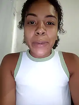 Snapshot of Julia_Pretinha chatting on April 6, 2026, 12:06 pm Julia Pretinha online show from April 6, 2026, 12:06 pm