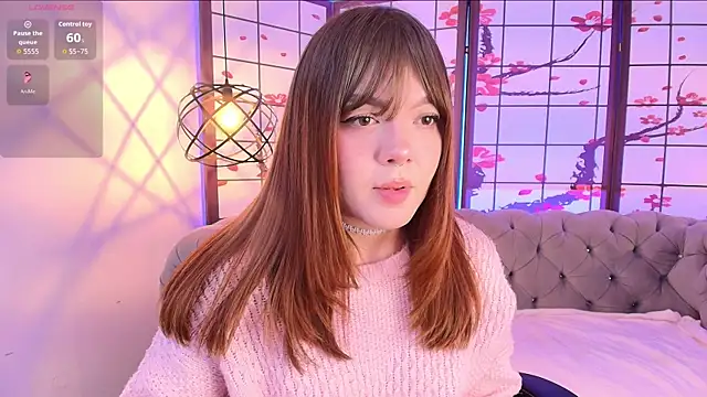 Fluffy Bubble21 online show from November 21, 2025, 4:00 am