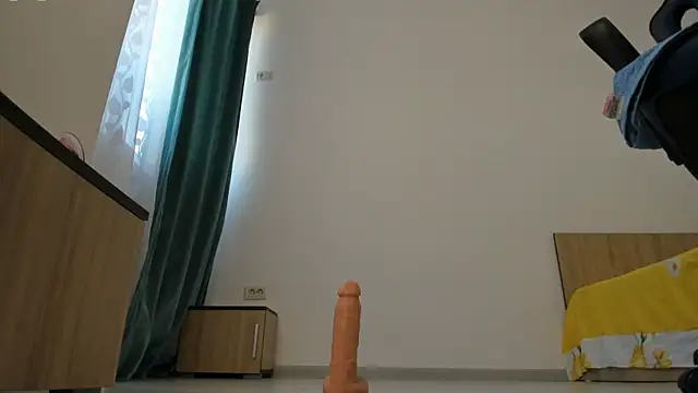 Snapshot of TorriTexas chatting on January 7, 2025, 8:34 am TorriTexas online show from January 7, 2025, 8:34 am