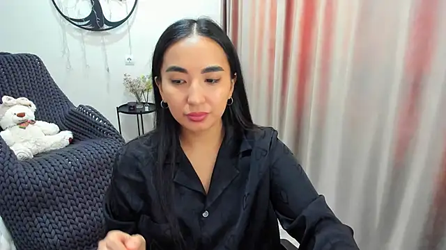 worldofkim online show from February 3, 2026, 10:53 am