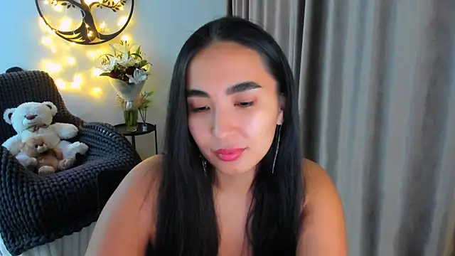 worldofkim online show from February 21, 2026, 9:17 pm