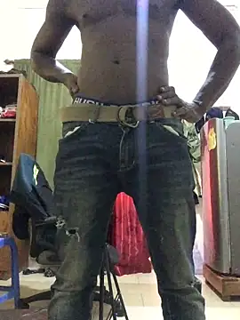 Snapshot of BigBrotherFreak chatting on January 6, 2026, 2:21 pm BigBrotherFreak online show from January 6, 2026, 2:21 pm