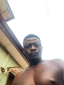 Snapshot of BigBrotherFreak chatting on February 5, 2026, 6:04 pm BigBrotherFreak online show from February 5, 2026, 6:04 pm