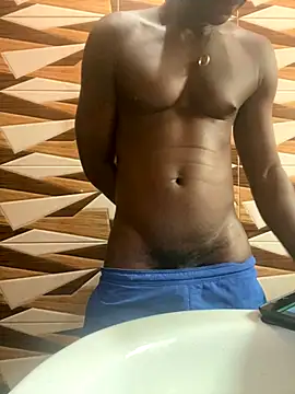 Snapshot of BigBrotherFreak chatting on November 26, 2025, 12:27 pm BigBrotherFreak online show from November 26, 2025, 12:27 pm