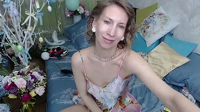 Snapshot of AdrianaSea chatting on April 13, 2026, 8:40 am AdrianaSea online show from April 13, 2026, 8:40 am