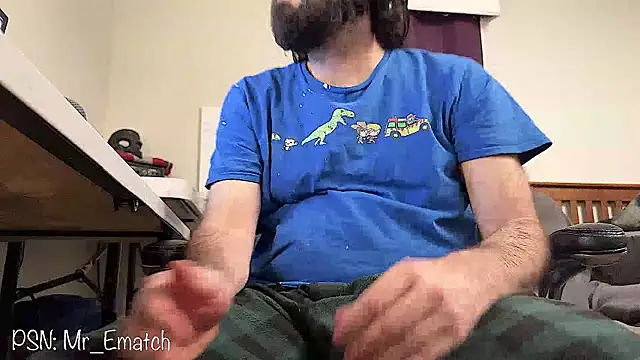 Snapshot of Seraph_De_La_Luna chatting on March 1, 2025, 6:57 am Seraph De La Luna online show from March 1, 2025, 6:57 am