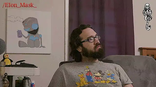 Snapshot of Seraph_De_La_Luna chatting on February 12, 2025, 7:23 am Seraph De La Luna online show from February 12, 2025, 7:23 am