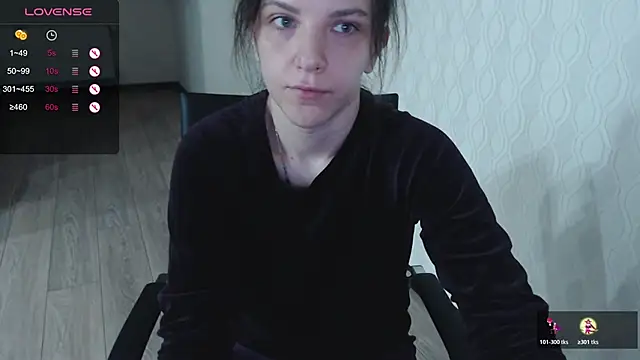 Snapshot of LisaHeart chatting on November 1, 2025, 2:11 pm LisaHeart online show from November 1, 2025, 2:11 pm