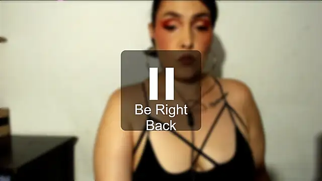 Snapshot of Miss_Agatha chatting on October 8, 2025, 12:45 am Miss Agatha online show from October 8, 2025, 12:45 am