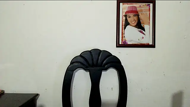 Snapshot of Miss_Agatha chatting on September 26, 2025, 1:34 am Miss Agatha online show from September 26, 2025, 1:34 am