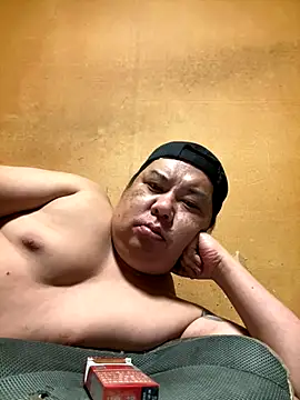 punk0805 online show from October 6, 2025, 12:50 pm