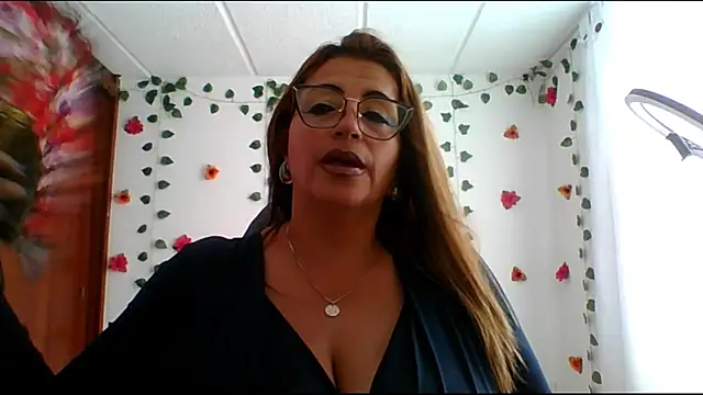 RossanaLionheart online show from March 21, 2025, 7:24 pm