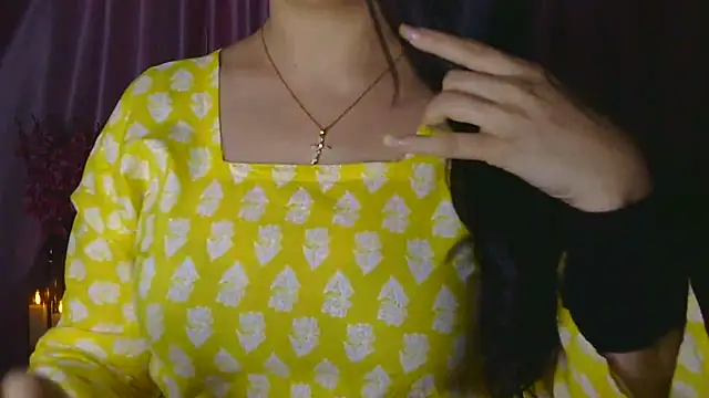 Mishika Gill online show from July 8, 2026, 4:24 am