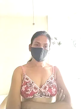 sunita6009 online show from July 1, 2026, 3:07 am