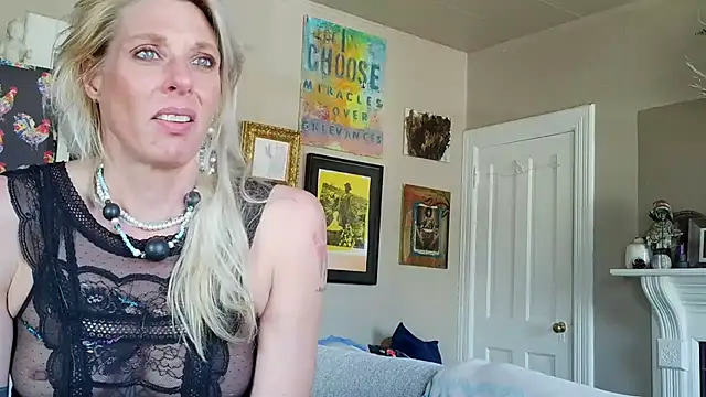 Glamazonx online show from February 17, 2026, 5:54 pm