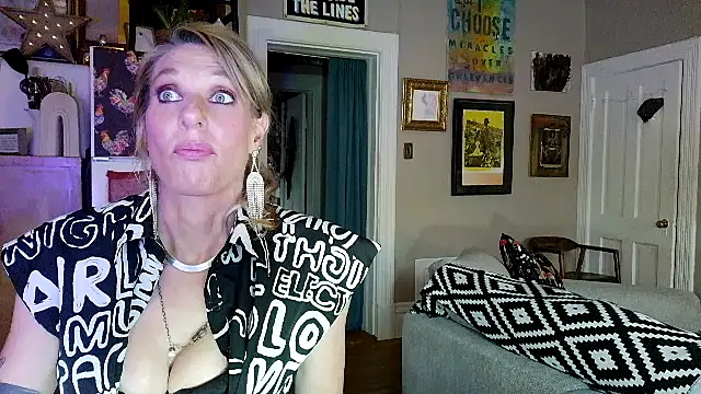 Glamazonx online show from March 2, 2026, 12:22 am