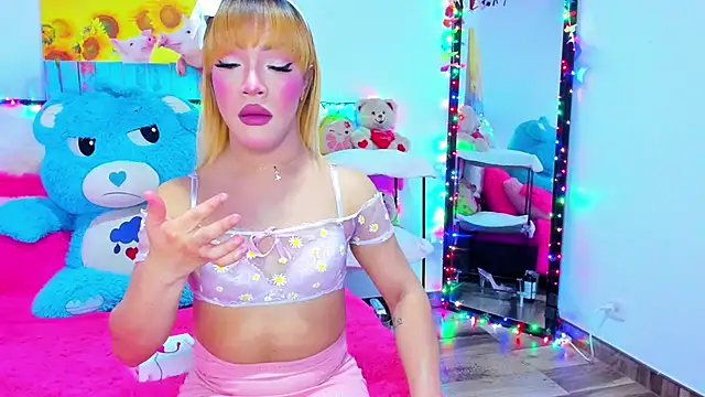 Candy Candy   online show from April 19, 2026, 1:28 am