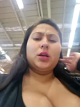 Snapshot of Celeem_ chatting on September 10, 2025, 10:53 pm Celeem online show from September 10, 2025, 10:53 pm