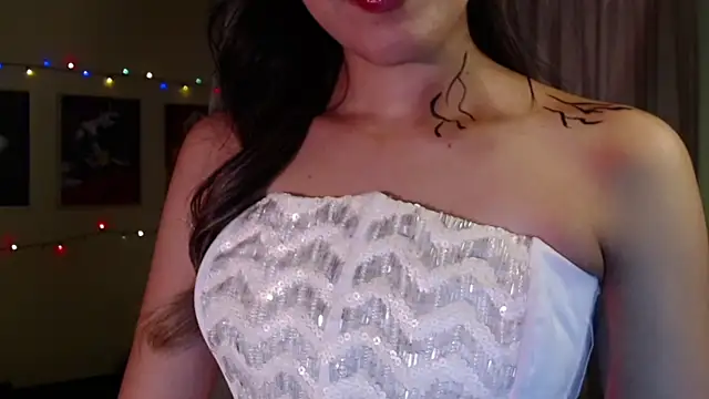 Snapshot of Valcooky chatting on October 26, 2025, 4:13 am Valcooky online show from October 26, 2025, 4:13 am