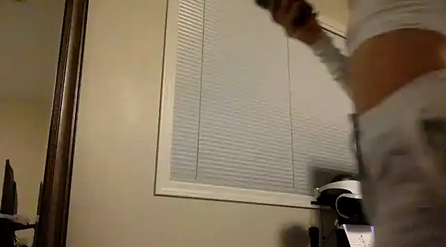 Snapshot of babyboo_xx chatting on March 9, 2025, 6:17 am babyboo xx online show from March 9, 2025, 6:17 am