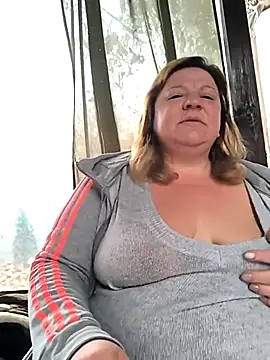 Snapshot of jusichka chatting on October 23, 2025, 5:17 am jusichka online show from October 23, 2025, 5:17 am