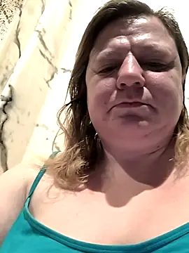 jusichka online show from February 8, 2026, 4:54 am