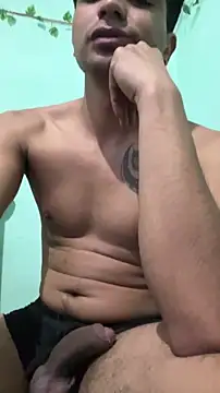 Snapshot of yObal-hot chatting on November 25, 2025, 2:06 pm yObal-hot online show from November 25, 2025, 2:06 pm