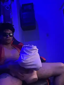 Snapshot of yObal-hot chatting on May 19, 2026, 6:09 am yObal-hot online show from May 19, 2026, 6:09 am