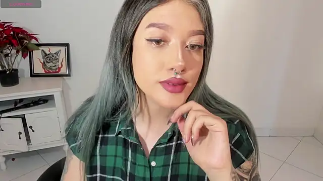 kat apple online show from November 22, 2025, 8:51 pm