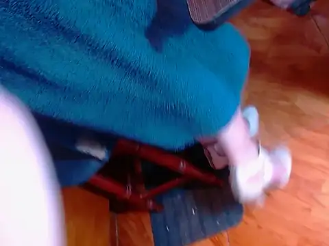 LorenJade online show from January 11, 2026, 10:11 am