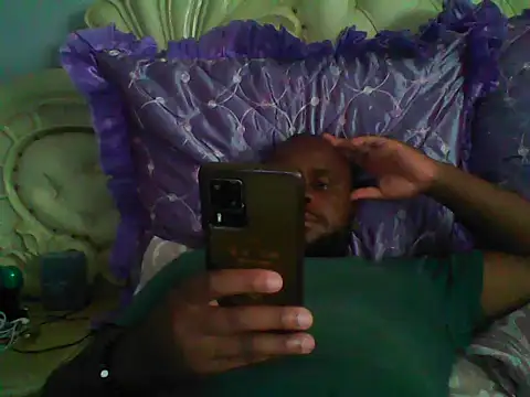 Snapshot of spopo619 chatting on December 18, 2025, 12:42 pm spopo619 online show from December 18, 2025, 12:42 pm