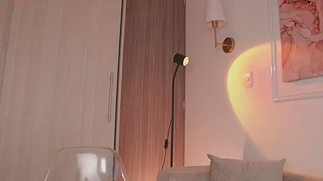 Snapshot of GigiLee_ chatting on March 16, 2025, 1:49 am GigiLee online show from March 16, 2025, 1:49 am